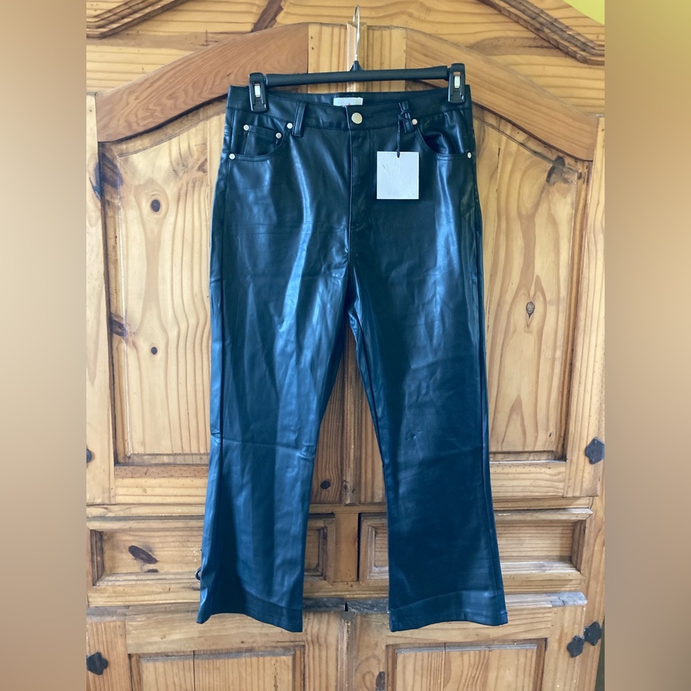 Women RedStar Bootcut black faux leather pleather pants size 6/28 - NWT
